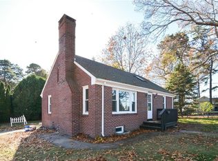 2190 W Shore Rd, Warwick, RI 02889