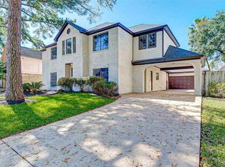 17319 Ponderosa Pines Dr, Houston, TX 77090