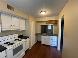 3751 Cambridge Station Dr, Memphis, TN 38115