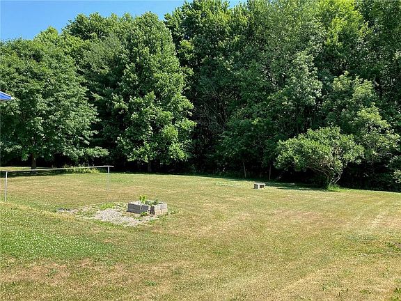5th image of 4230 Heather Drive Spur