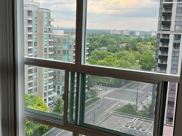 26 Olive Ave #1701 — Photo 8
