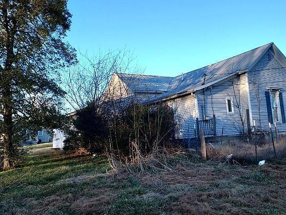 2nd image of 1321 1st St