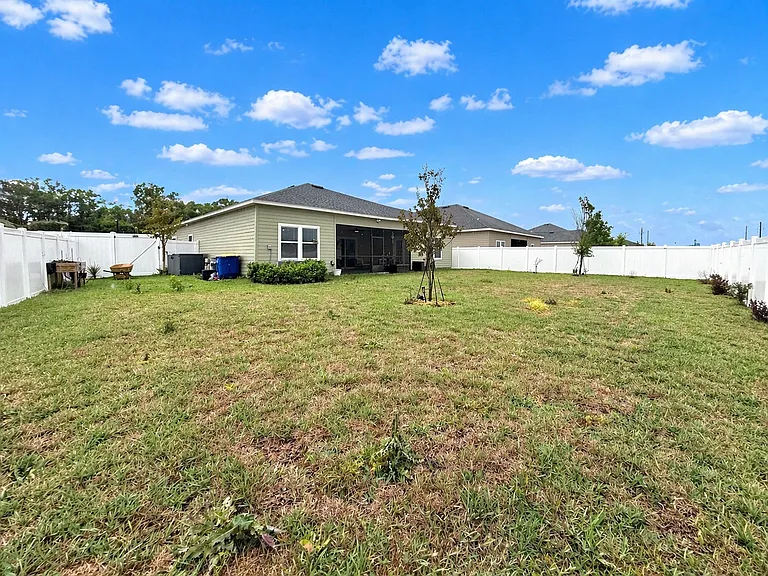 9797 Giada Dr — Photo 38