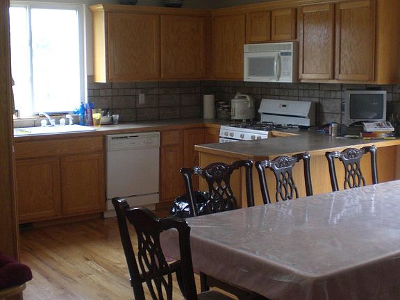 4th image of 554 Hithergreen Dr