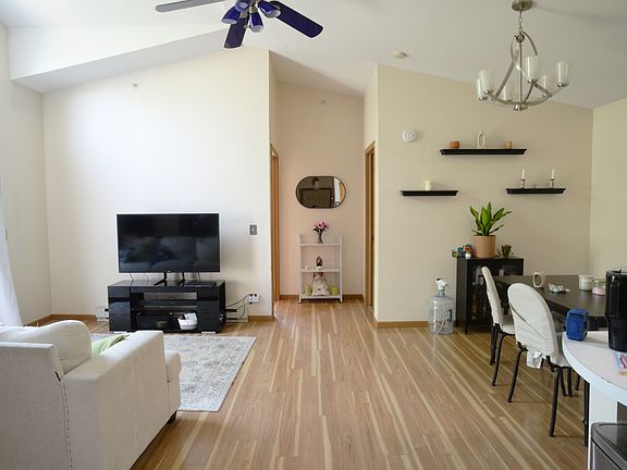 3rd image of 1574 W Crystal Rock Ct Unit 3C