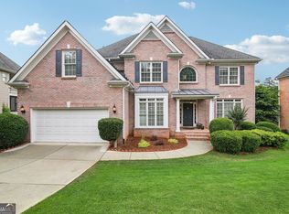3682 Lake Edge Dr, Suwanee, GA 30024