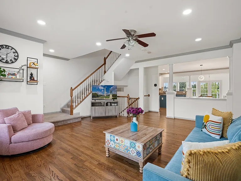 41719 Cynthia Ter — Photo 19