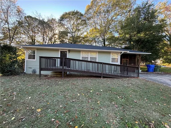 2443 Spring Garden Dr SW, Atlanta, GA 30315