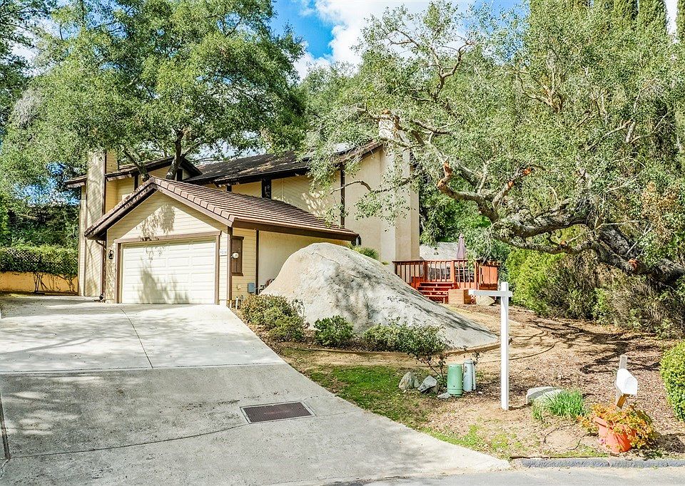 1st image of 9816 Dogwood Ln