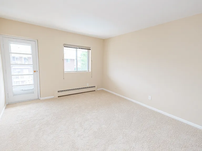Parkview Court — Photo 27