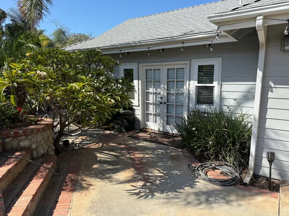 1825 Hunsaker St, Oceanside, CA 92054