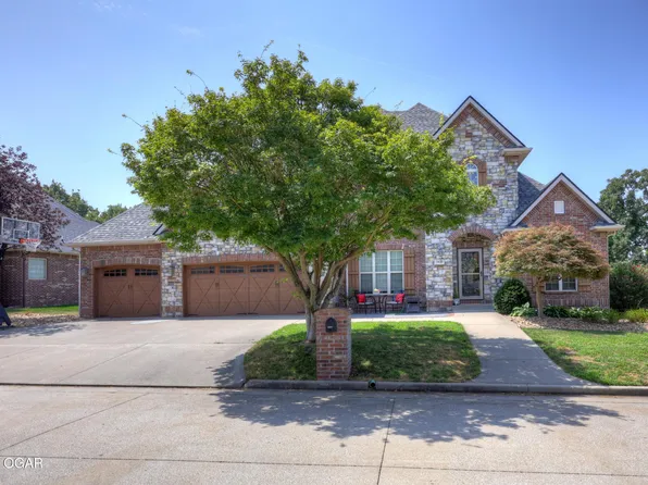 2820 Ridgeview Dr, Joplin, MO 64801