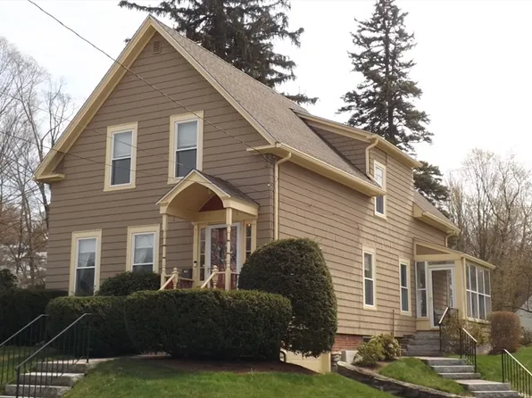 61 Nelson Pl, Worcester, MA 01605