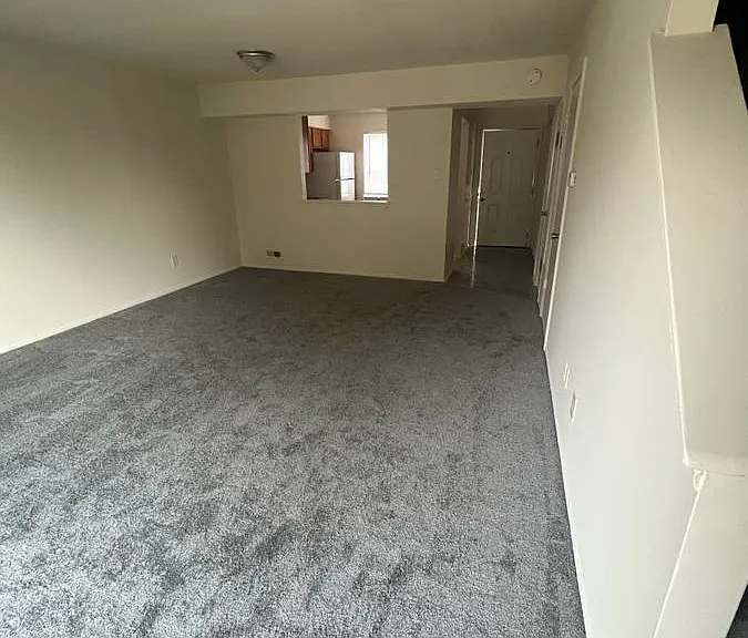 Southview Town Homes, LLC — Photo 15