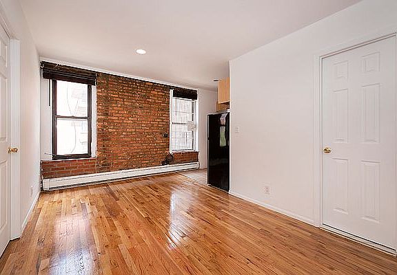 2nd image of 392 E 10th St APT 5W
