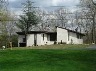 200 Buena Vista Dr, Ringwood, NJ 07456