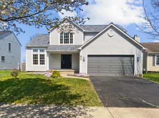 1076 Valley Dr, Marysville, OH
