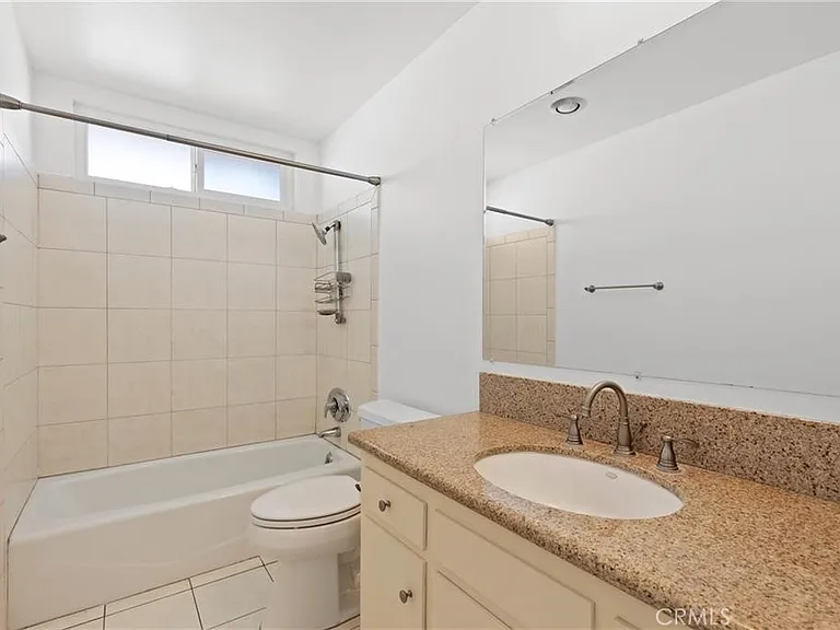 5400 Newcastle Ave #56 — Photo 15