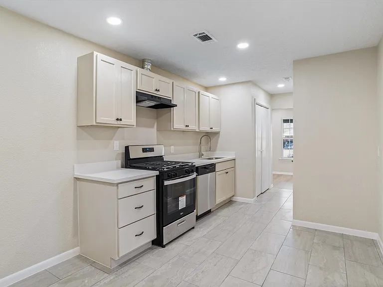 3514 Mattye Maye Dr #A — Photo 8