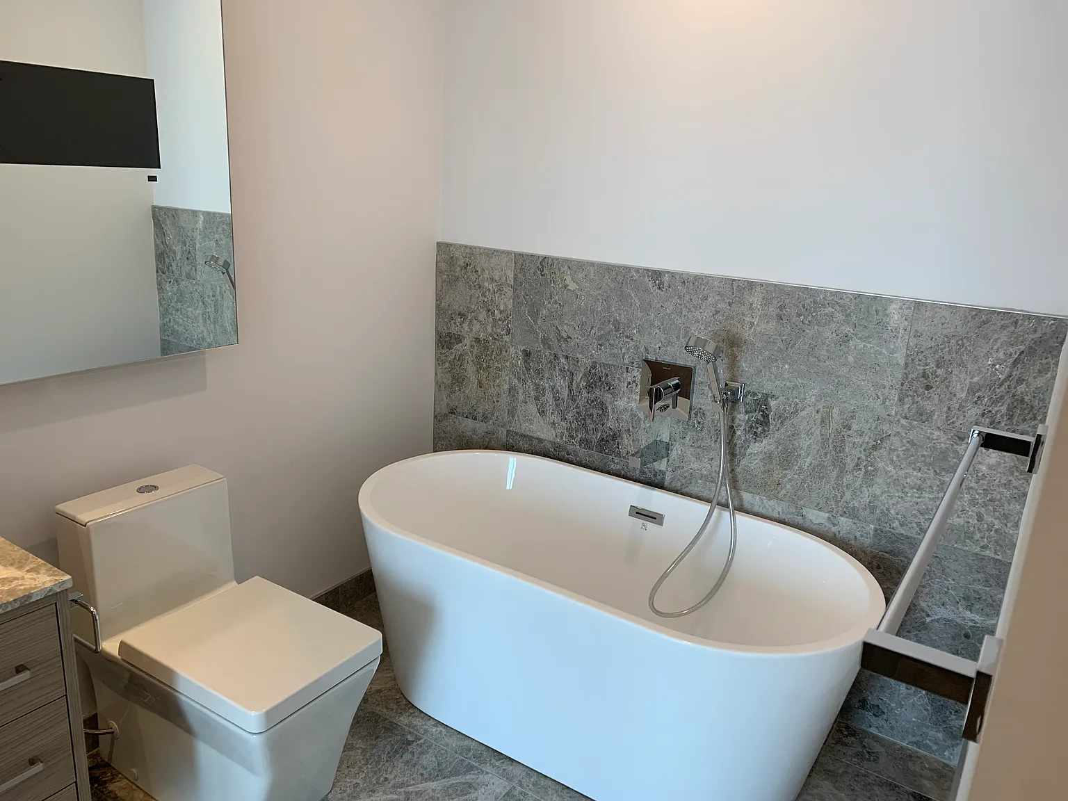 488 University Avenue Toronto — Photo 2