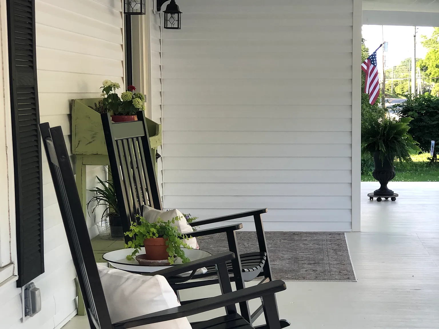 2 bed, 1400 sqft, $1,600 — Photo 2