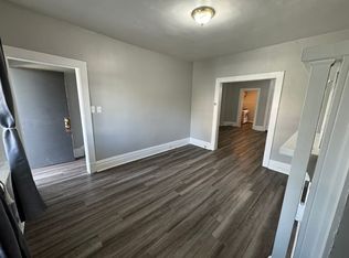 7321 Woodlawn Ave, Swissvale, PA