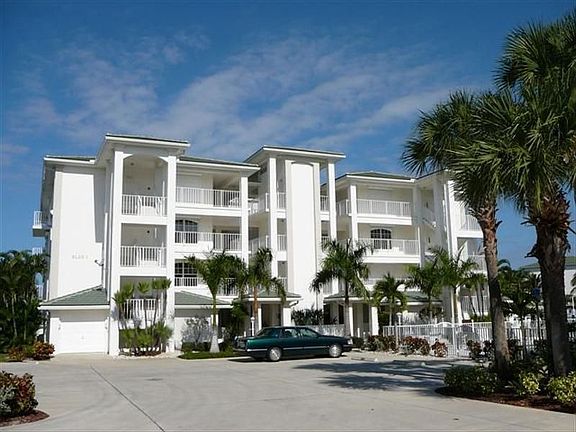 2nd image of 130 Breakers Ct Building 1