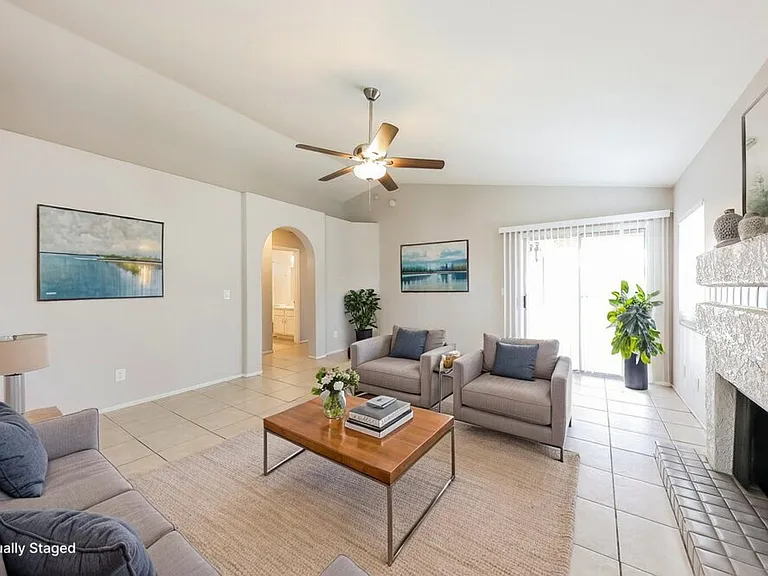 7056 W Eva St — Photo 3