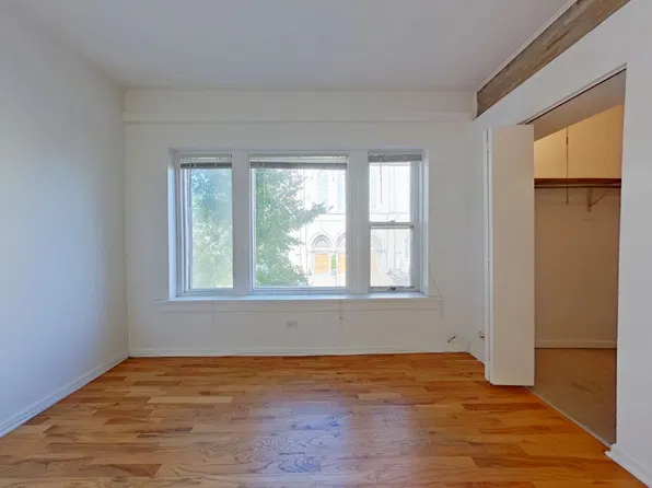 Belmont-Orchard, 701 W Belmont Ave APT 2W, Chicago, IL 60657