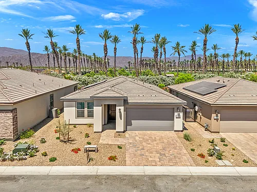51805 Pinnacle Vista Dr Photo 1