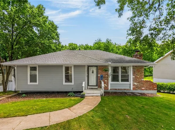 8019 N Brooklyn Ave, Kansas City, MO 64118