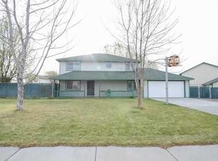 5511 Holly Way, West Richland, WA