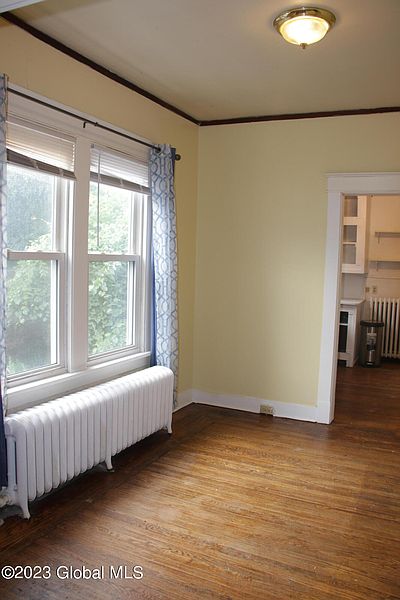 5th image of 21 Garden Street