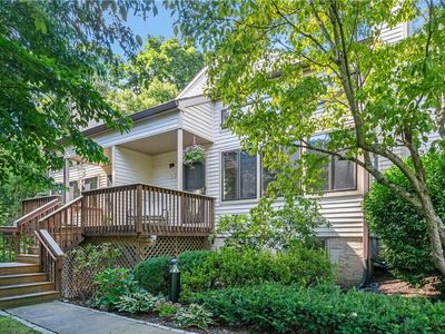 59 Touchstone Way, Millwood, NY, 10546