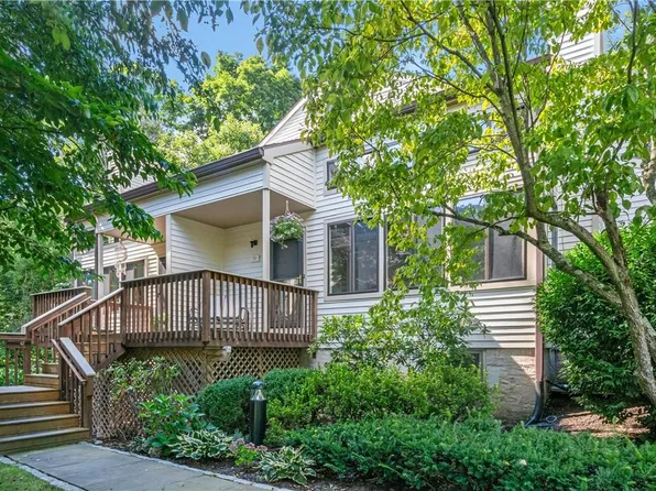 59 Touchstone Way, Millwood, NY 10546