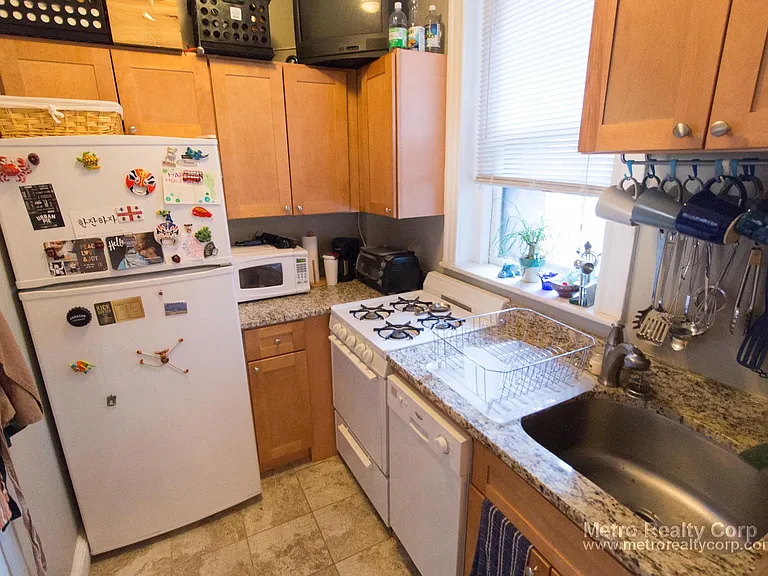 22 Orkney Rd #1 — Photo 7