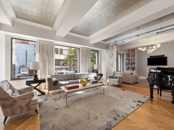 17 East 12th Street image 1 of 18