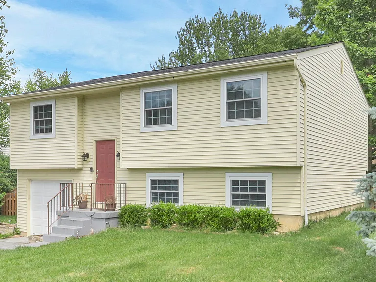 8752 Seabright Dr — Photo 29