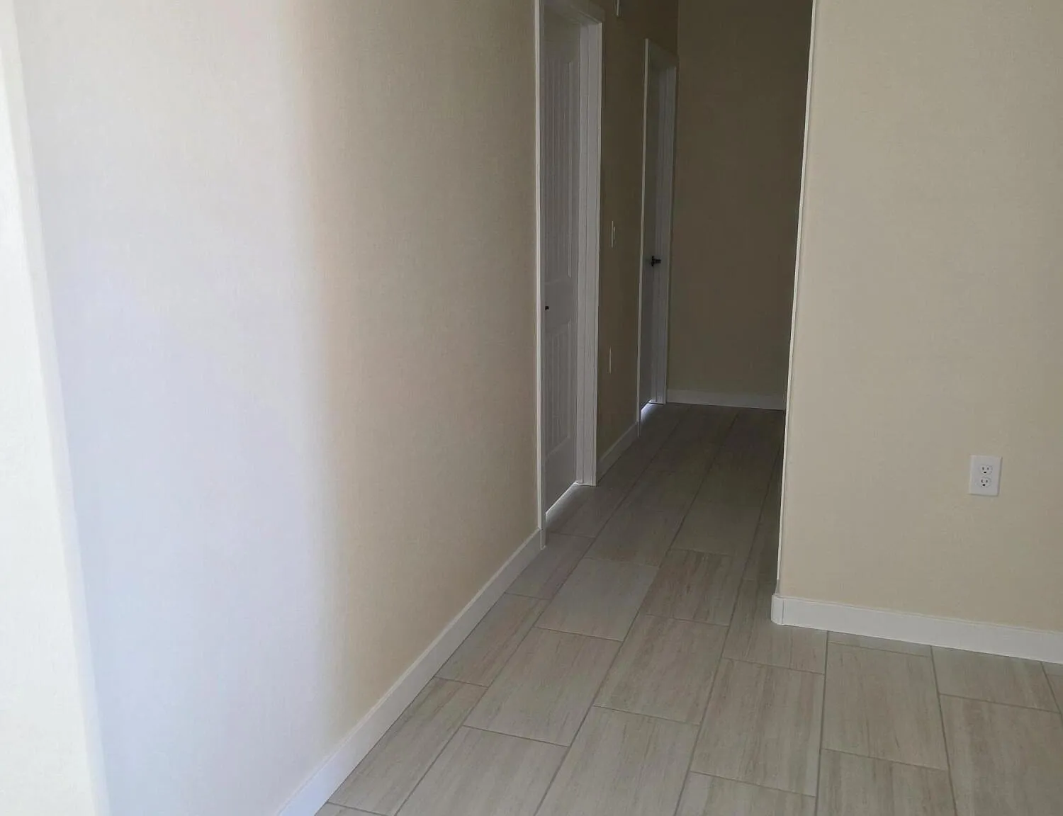 4 bed, 1.5 bath, 1491 sqft, $1,795 — Photo 4