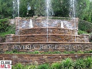 Beverly Ridge Entrance