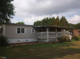 1015 Finch Dr, Winder, GA 30680