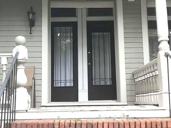 3rd image of 216 E Bolton St