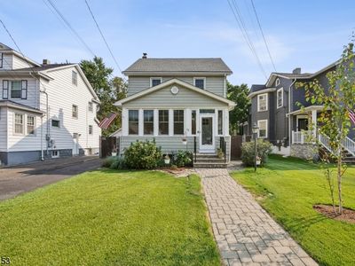 32 E Colfax Ave, Roselle Park, NJ, 07204