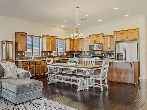 5th image of 4057 Haystack Way