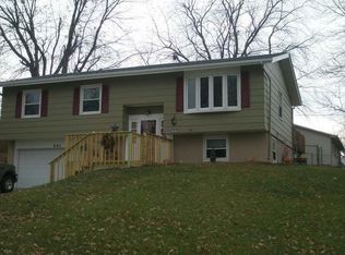 501 Newcastle Rd, Marshalltown, IA 50158