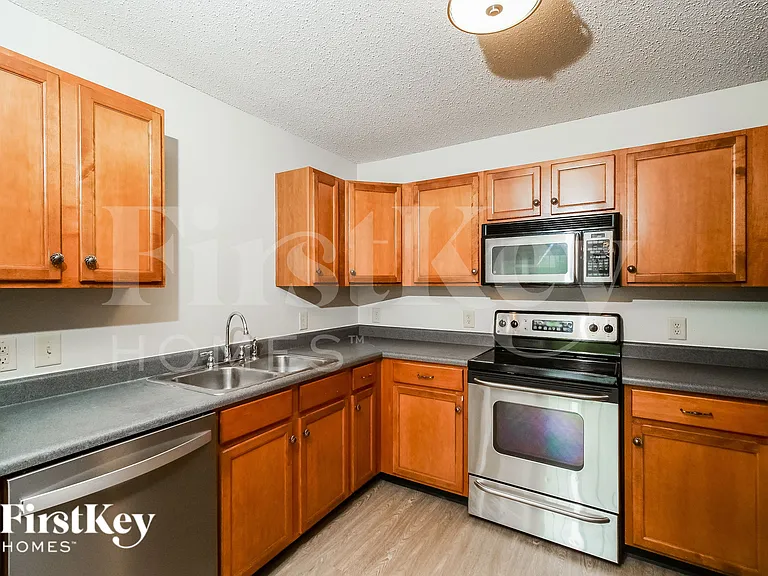 14267 Clapboard Dr — Photo 9