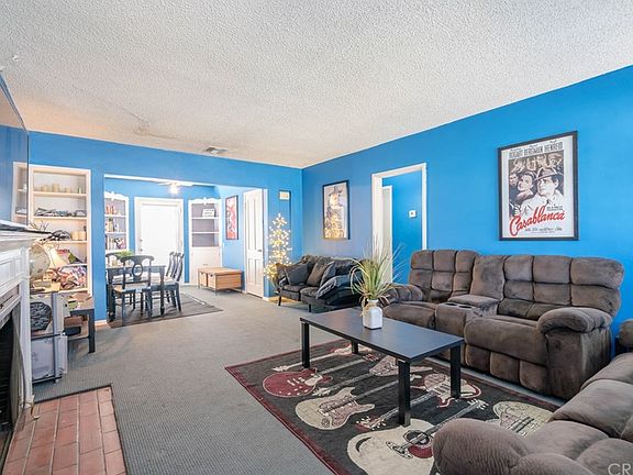 4th image of 3612 W Victory Blvd