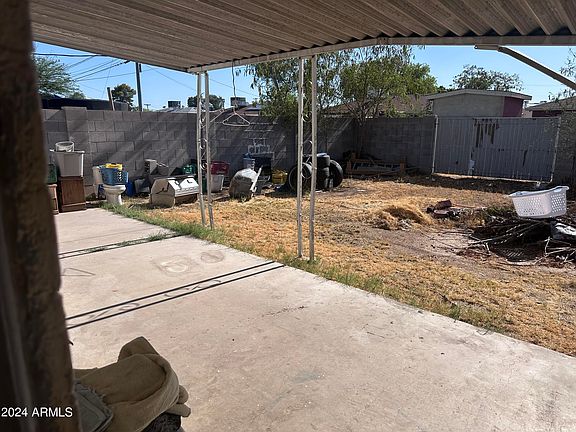 2nd image of 4134 N 49TH Avenue
