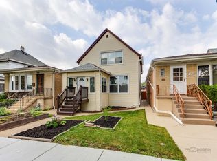 4716 W Hutchinson St, Chicago, IL 60641