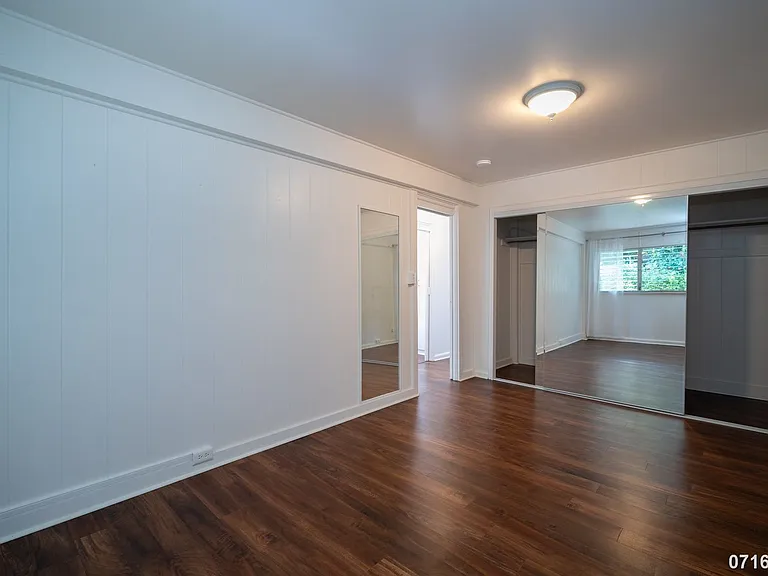 2417 Parker Pl — Photo 26